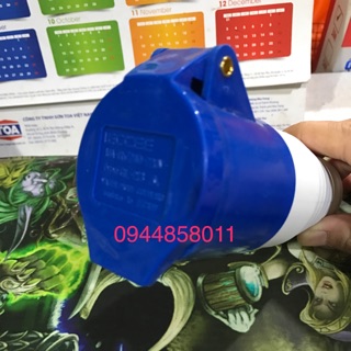 Ổ cắm công nghiệp 3 chân 16A