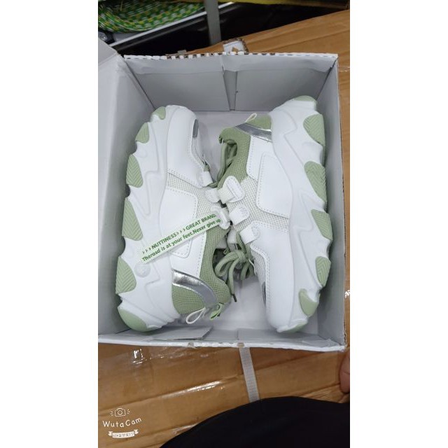 Mới Về Thêm_Giày the thao Ulzzang Phản Quang Tag chữ 2020 Kobuta + sẵn sll | BigBuy360 - bigbuy360.vn