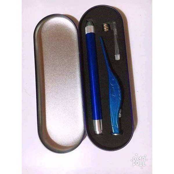 Nhíp Gắp Vệ Sinh Ráy Tai Có Đèn LED Siêu Bền