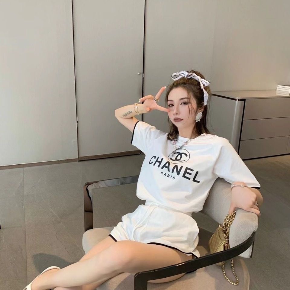 Bộ Đồ Thể Thao Ngắn Tay In Chữ C Thời Trang Mùa Hè Năm 2021 Dành Cho Nữ