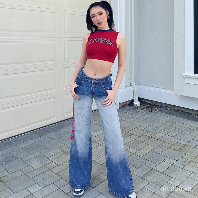 Quần denim in họa tiết rồng cá tính dành cho nữ