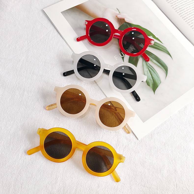 Kính Mát Màu Kẹo Ngọt Cho Bé | BigBuy360 - bigbuy360.vn