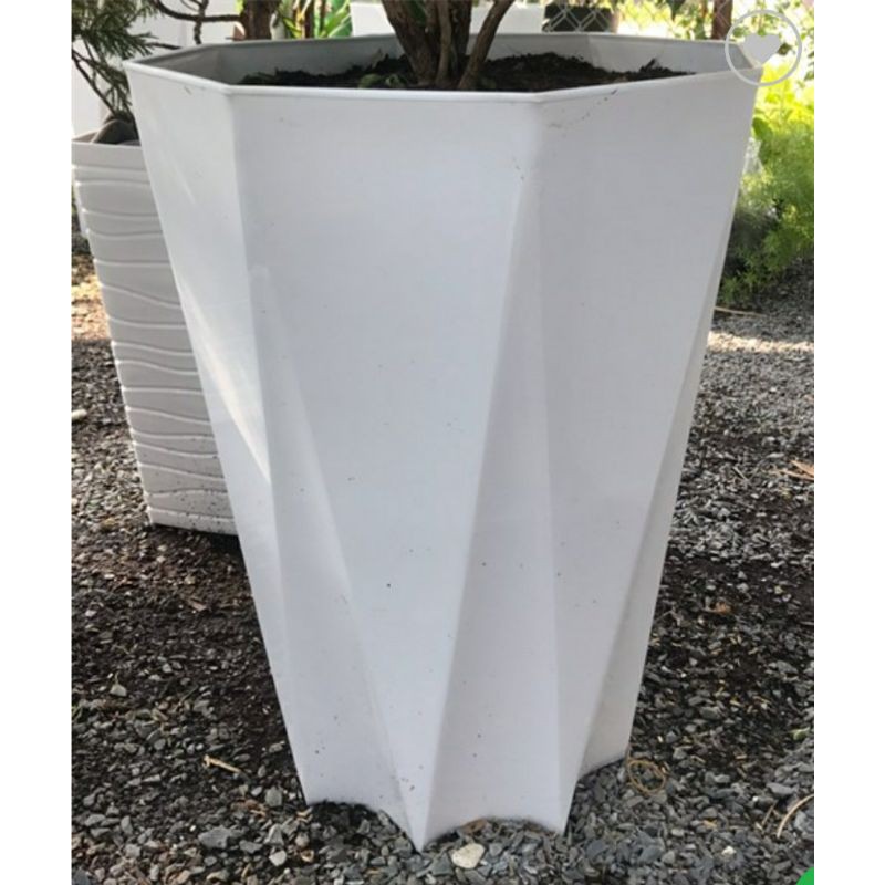 Chậu nhựa 8 cạnh - chậu kim cương kèm dĩa lót đk25x30cm