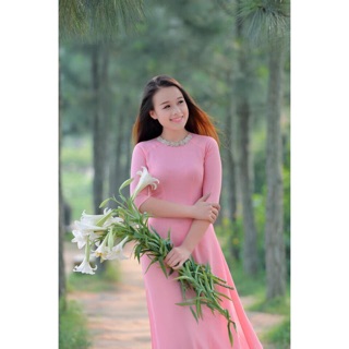 Áo dài trơn kèm quần lụa nhật