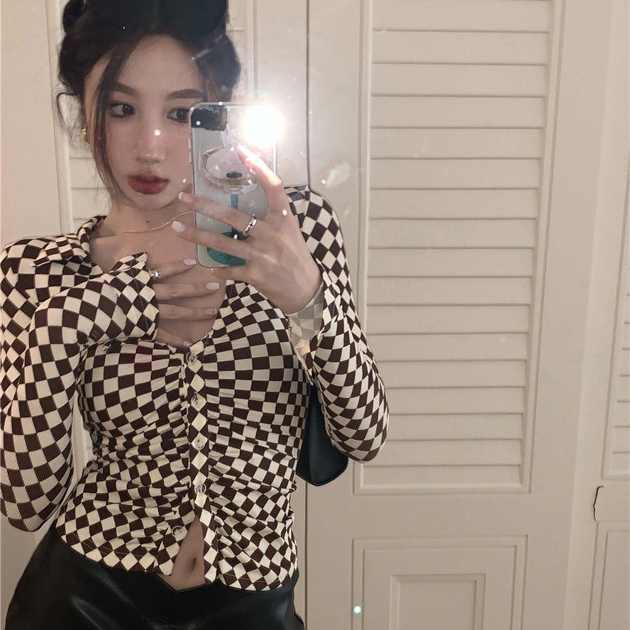 Áo Thun COZOK Croptop Tay Dài Cổ Chữ V Quyến Rũ