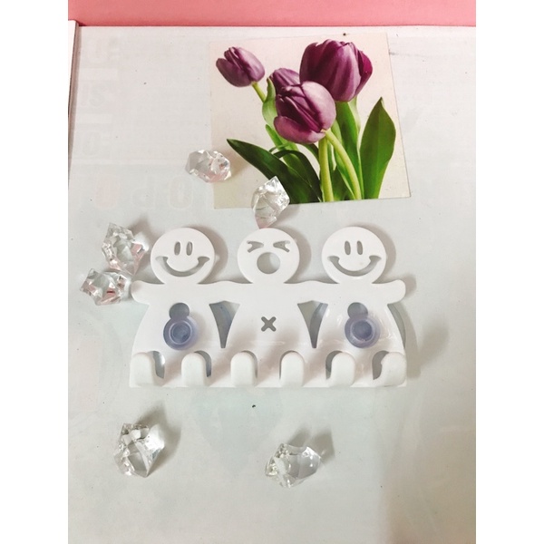 KẸP GIỮ BÀN CHẢI SẠCH SẼ đánh răng hình thú hút chân không hít tường chắc chắn - TIỆN GỌN, TRANG TRÍ NHÀ TẮM, NGỘ NGHĨNH