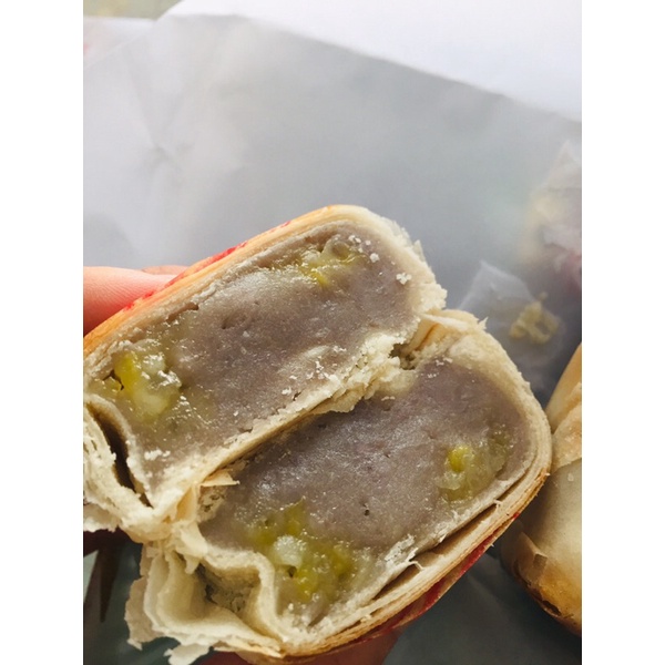 Bánh pía môn sầu riêng Thành Hương- Pía giấy xưa truyền thống