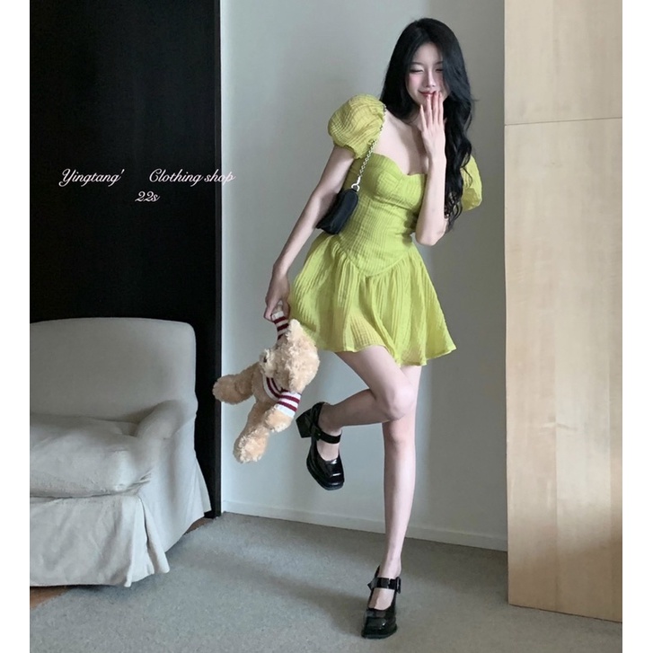 Đầm xoè cổ vuông Ulzzang