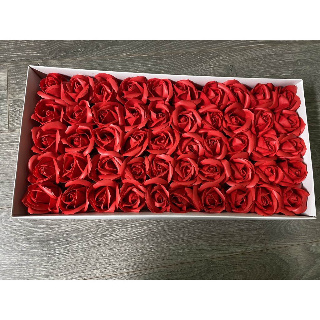 Hộp 50 Bông Hoa Sáp 3 Lớp 1 Màu(Loại 2)