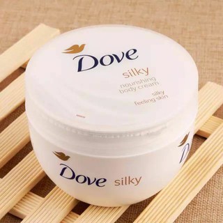 Kem dưỡng thể Dove Silky Nourishing Body Care - Úc