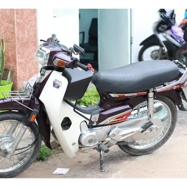 Pad thùng giữa Honda Dream - Chính hãng Givi