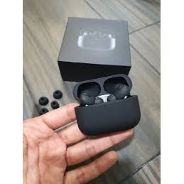 Tai nghe bluetooth mini Blackpods Pro, Mầu đen nhám huyền bí, Có chống ồn, đỏi tên, Định vị, Sạc không dây. BH 6 tháng