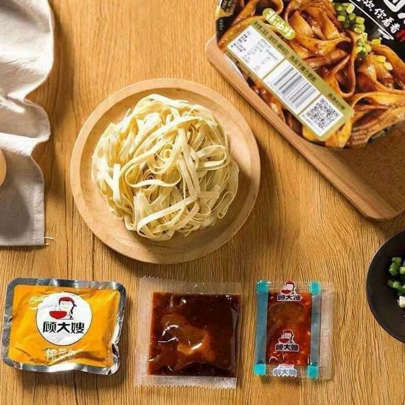 MÌ TRỘN CAY TỨ XUYÊN 136g