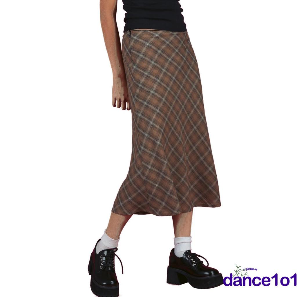 Chân váy dài lưng cao họa tiết kẻ sọc phong cách thời trang cho nữ