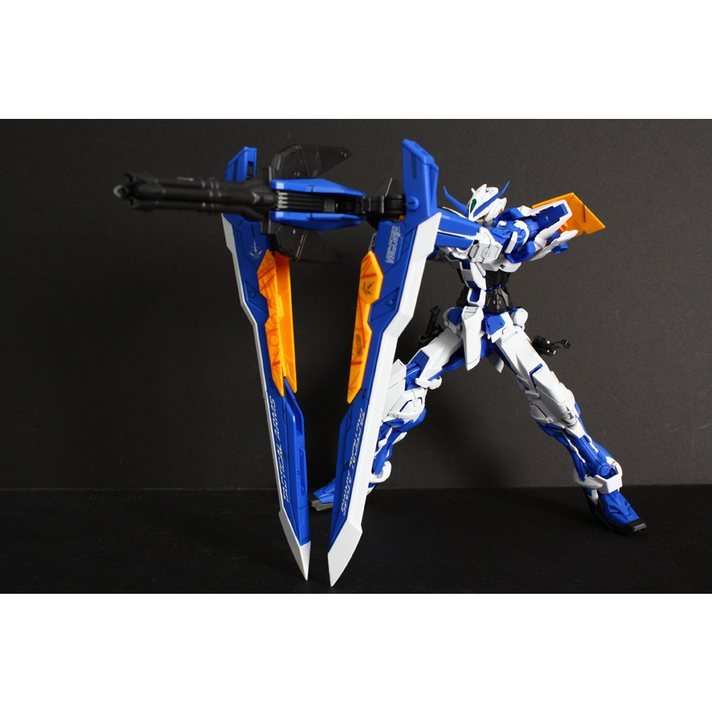 Mô Hình Gundam MG Astray Blue Frame L