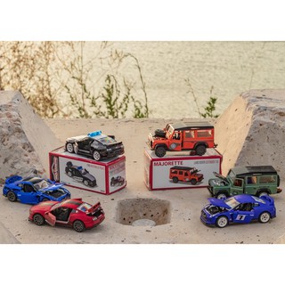 Xe mô hình Majorette Deluxe Cars