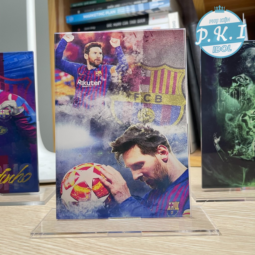 Standee Để Bàn In Hình Lionel Messi - Siêu Sao Bóng Đá Đương Đại