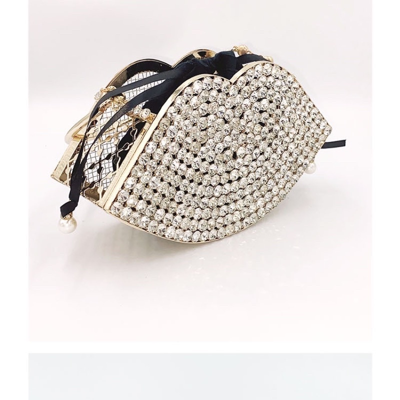 Ví clutch nữ dự tiệc cao cấp hình môi quyến rũ