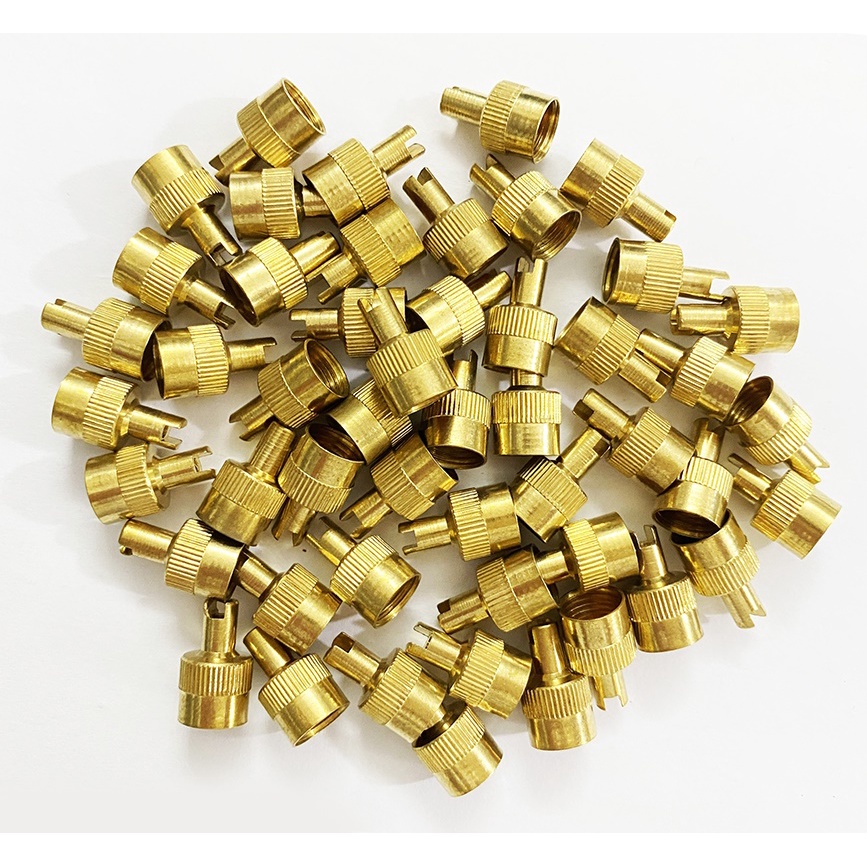 2 Cái Đầu Bịt Van bằng Đồng có rãnh dùng cho van ô tô, van xe máy, nắp van lốp, nắp chống bụi, xì hơi, nút bịt chân van