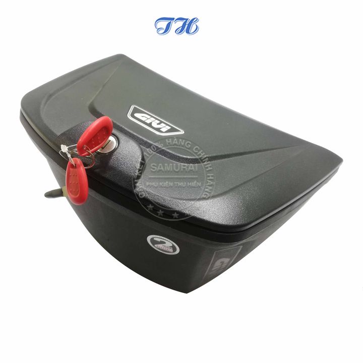 Combo thùng giữa givi G10N 10lít kèm pát gắn cho nhiều xe như winner, winner x , exciter 150, exciter 155, wave, dream,.