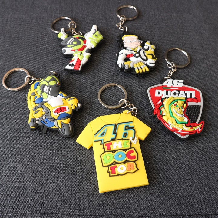 Móc khóa nhựa gắn các loại xe máy, oto LOGO HUY HIỆU cá tính