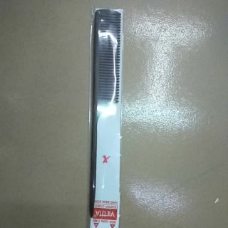 Lược gỗ cán nhọn