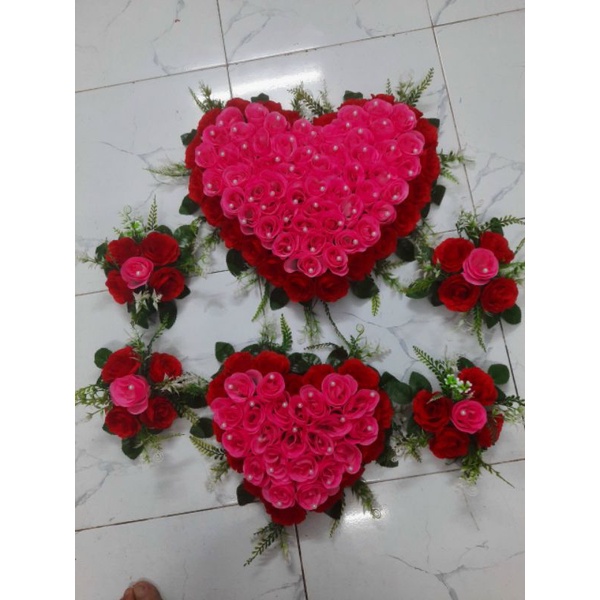 Bộ hoa xe cưới giá rẻ