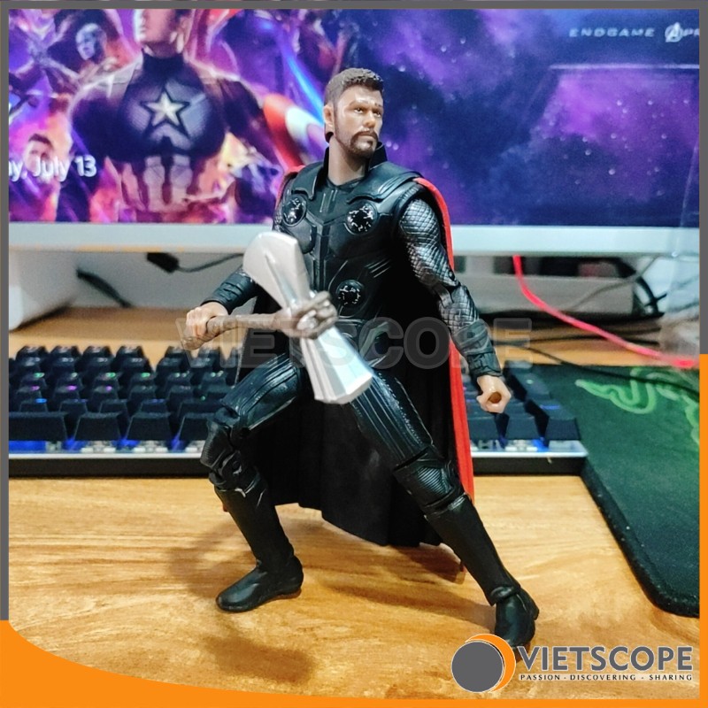 Mô hình nhân vật Thần Sấm Thor trong phim Avenger của Marvel - Có đế trưng bày - Hãng ZDToys