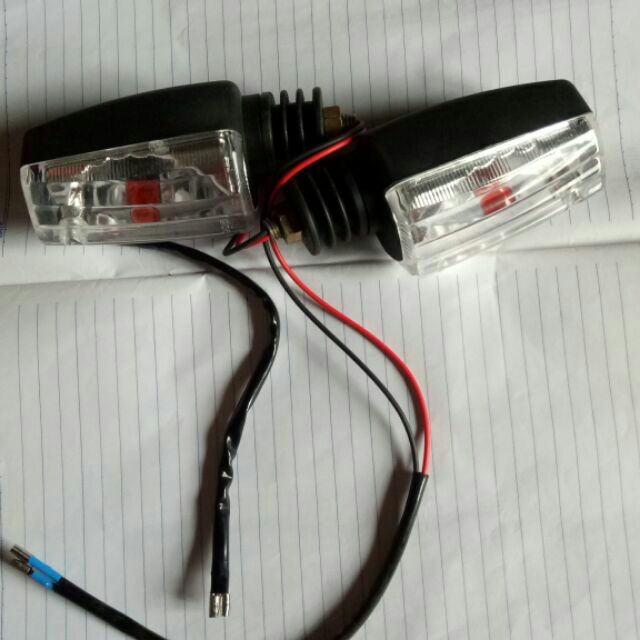 đôi xi nhan gắn cho win