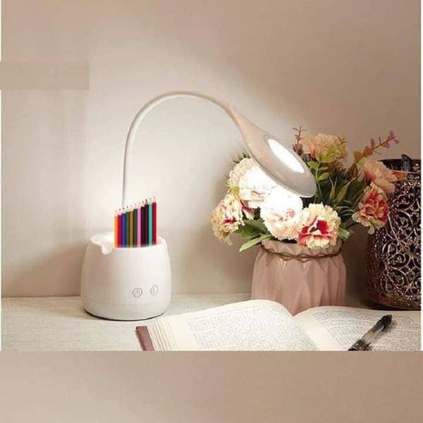 Đèn học chống cận có khe để bút, điện thoại