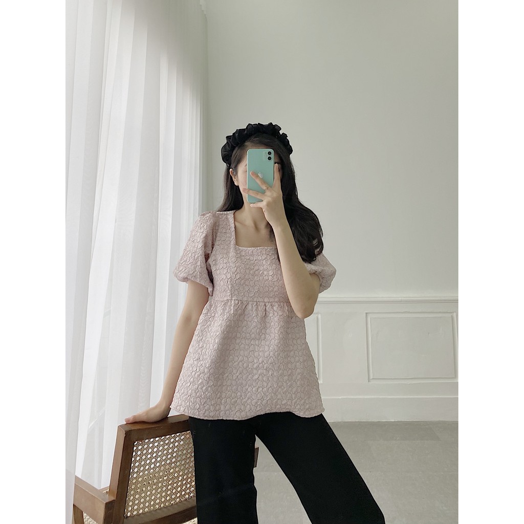 YU CHERRY | Áo nữ tay phồng, cổ vuông, form babydoll Cindy Pattern Top YA350