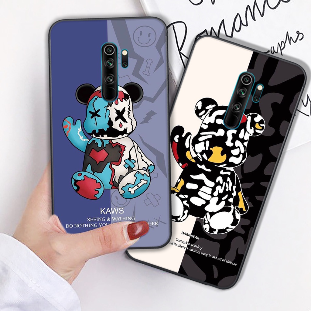 ỐP LƯNG XIAOMI REDMI 8/XIAOMI REDMI NOTE 8 PRO/XIAOMI REDMI 9/XIAOMI REDMI NOTE 8 IN HÌNH GẤU BEARBRICK ĐẸP