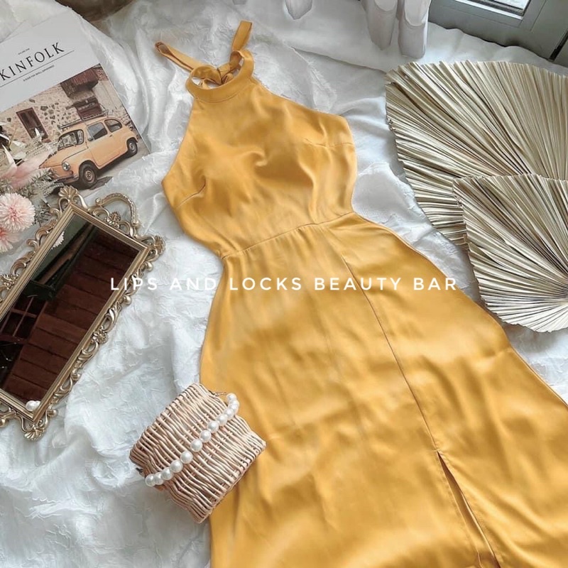 Đầm Vàng Cổ Yếm Xẻ Đùi - Kèm Hình Thật