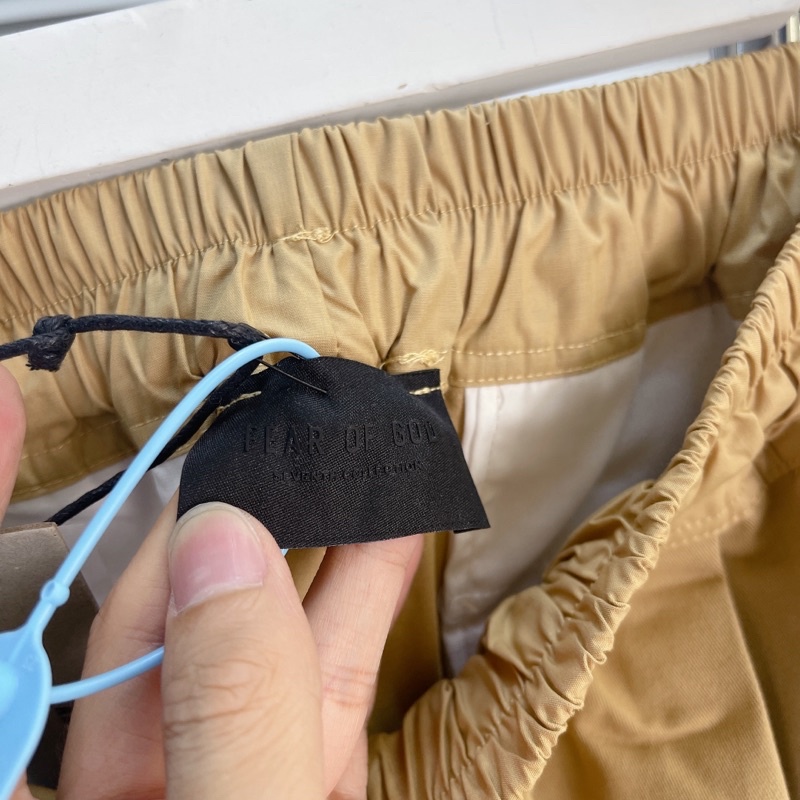 ⚡️[Hight Quality] - Quần Short FOG Fear Of God Seventh Collection Trouser Short Black/Beige, Quần Short FOG ESSENTIALS