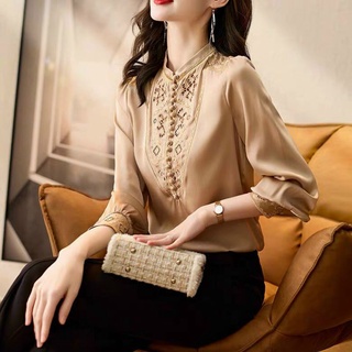 HÀNG NHẬP - ÁO KIỂU LỤA CỔ TRỤ ĐÍNH NÚT BỌC PHỐI REN