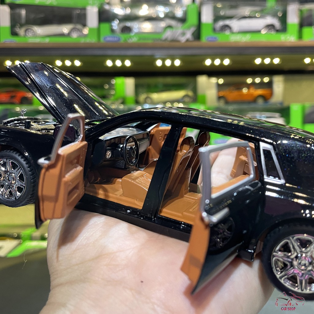 Xe mô hình sắt chất lượng Rolls-Royce Phantom tỉ lệ 1:24 màu đen