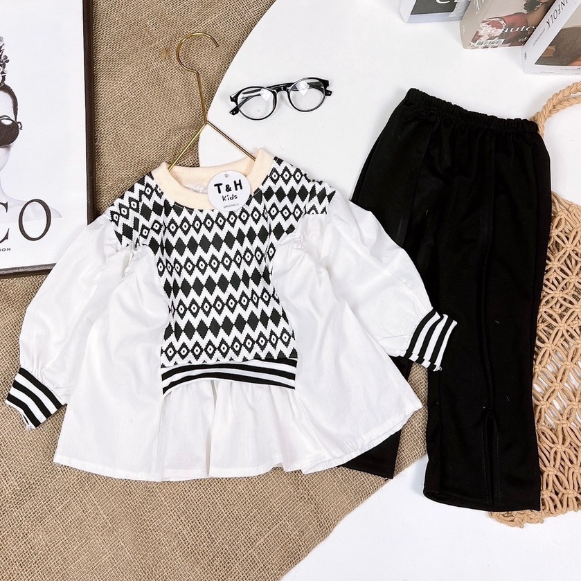 Bộ quần áo bé gái họa tiết thổ cẩm, Set áo babydoll cổ tròn dài tay và quần dài xẻ gấu cho bé từ 8-20 kg, SUN KID'S