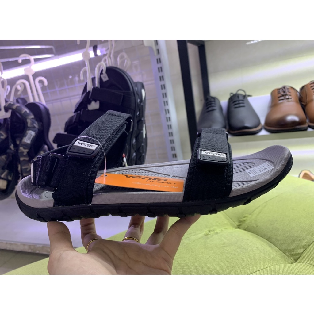 Giày Sandal Nam Vento Sản Phẩm Có Thể Tháo Quai Sau Làm Dép Kiểu Mũi Dãnh
