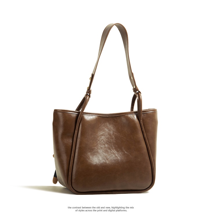 🌸Hàng Order🌸 Túi Xách Muzi&kai Chính Hãng Da Trơn Bóng Khóa Kéo Quai Đeo Da Kèm Móc Gấu Sang Chảnh Nữ Tính 🌸 Quảng Châu