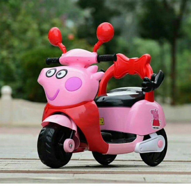 XE MÁY ĐIỆN  CHO BÉ HÌNH HEO PEPPA