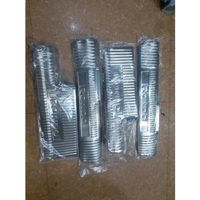 Ốp bậc kia rondo