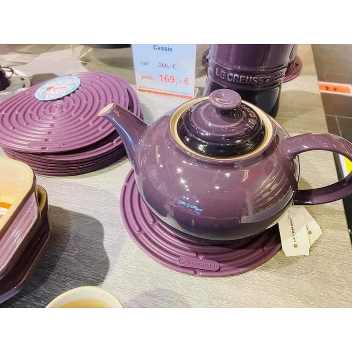 LÓT NỒI SILICON LE CREUSET GERMANY