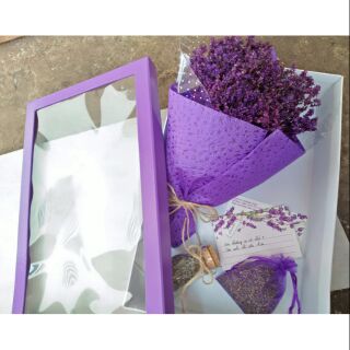 Hộp quà hoa sao khô