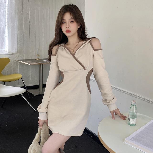 Đầm Trễ Vai Cổ Chữ V Thời Trang Xuân Thu Phong Cách Phương Tây Dành Cho Nữ