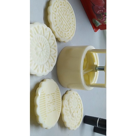Khuôn bánh trung thu 6 mặt hoa