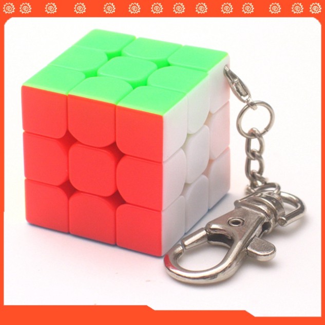 Đồ chơi rubik 3x3 cạnh dài 3cm gắn móc chìa khóa có dây xích