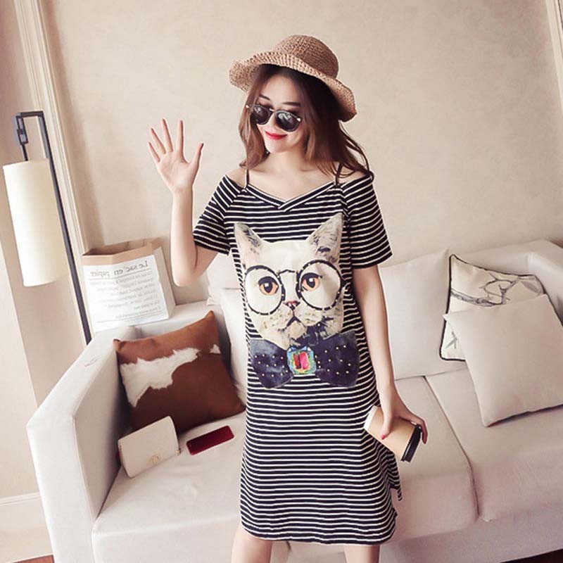 Đầm thun khoét vai họa tiết kẻ ngang in hình ngộ nghĩnh | BigBuy360 - bigbuy360.vn