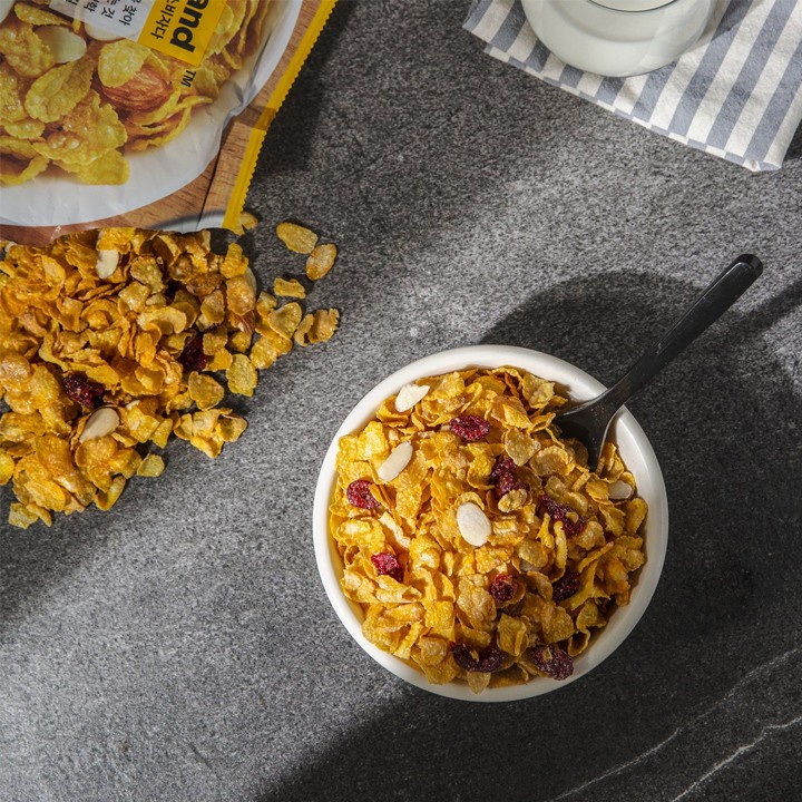 Ngũ Cốc Ăn Sáng Hạnh Nhân No Brand Túi 630G