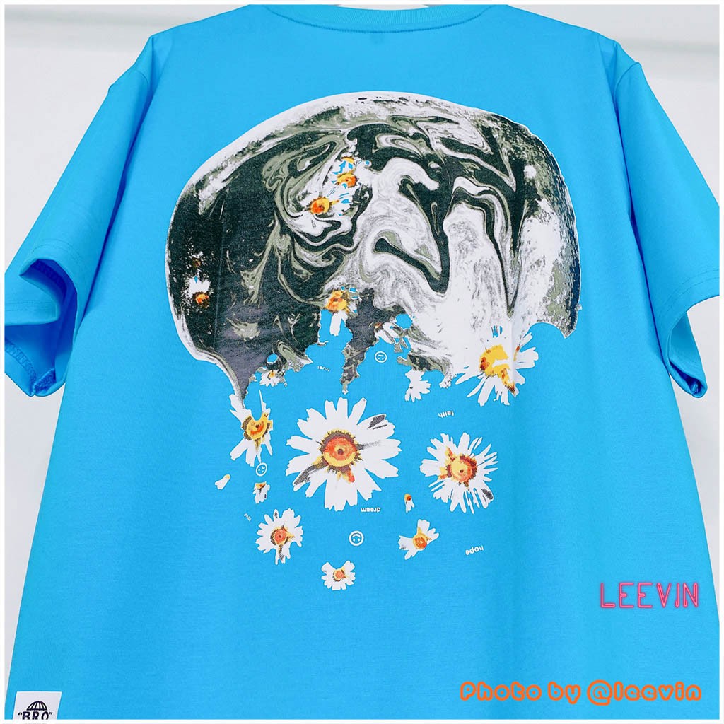 Áo thun MOON DAISY BRO Mặt Trăng Hoa Cúc UNISEX OUTFITS Form rộng dài [TE-BA01] Leevin Store | BigBuy360 - bigbuy360.vn