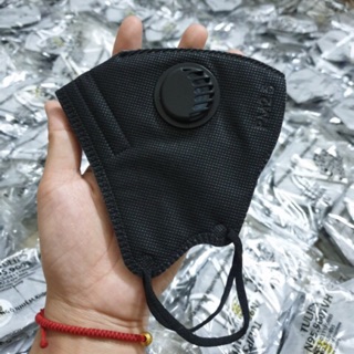 COMBO 2 KHẨU TRANG CÓ VAN THỞ  MÀU  ĐEN